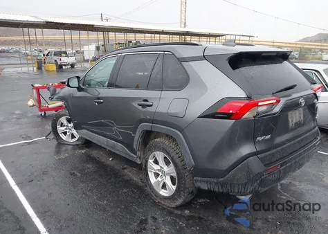 2021 Toyota Rav4 Xle из США, поврежденный, VIN 2T3W1RFV8MC100106